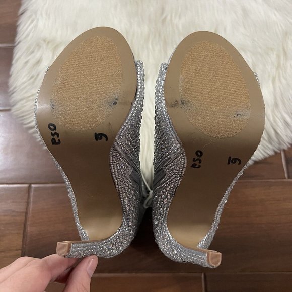 Steve Madden Women's Size 6 Silver Dispute R Embellished  Peep Toe Stiletto Boot - Picture 10 of 12